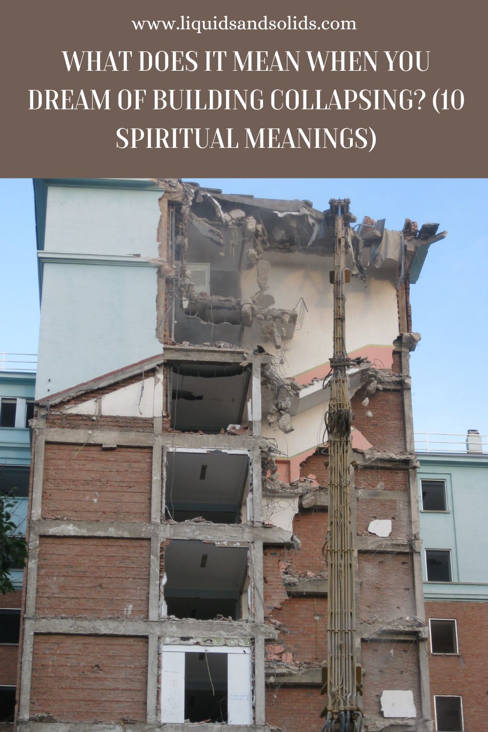 unpacking-the-spiritual-meaning-of-dreaming-of-a-building-collapsing