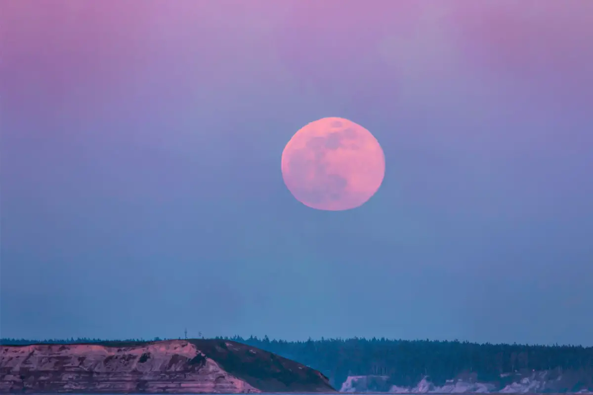 Symbolism Of The Super Pink Moon 2023