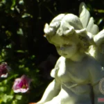 Angel Statue Dream Meaning: Interpretation and Symbolism