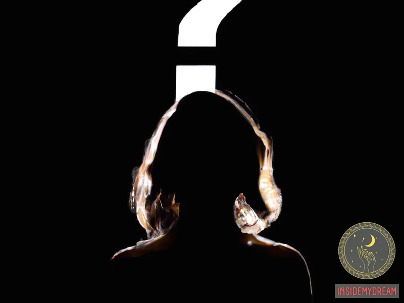 La Chica Antitética: ¿Quién Es Ella?